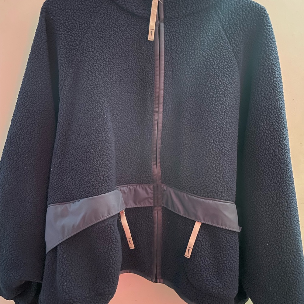 Nike Blue Teddy Jacket Sporty Modern Design